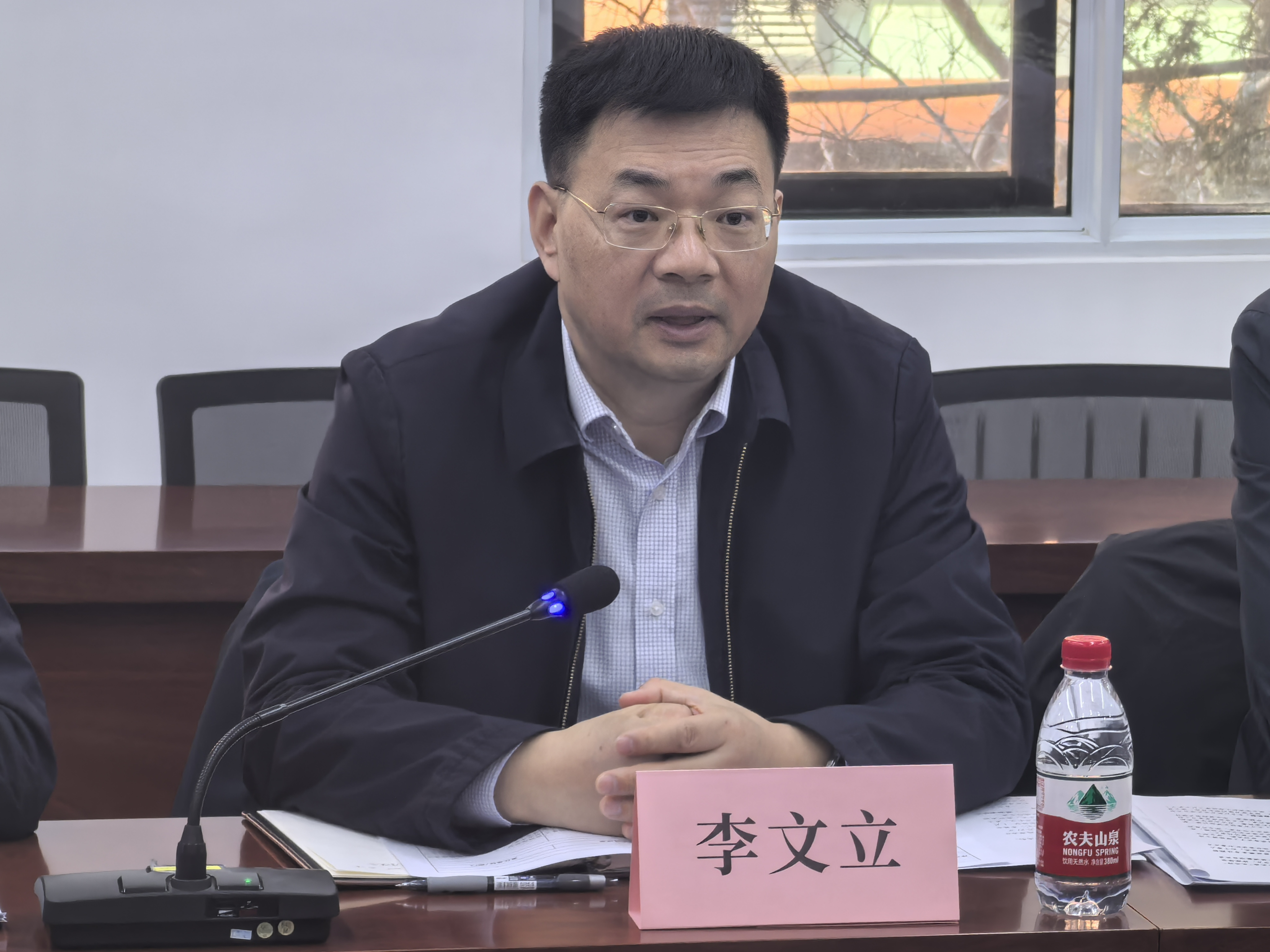 20250116-Beat365中文官方网站与国家电网科教协同育人交流研讨会举行-罗国荣、欧阳紫秋-李文立发言.jpg