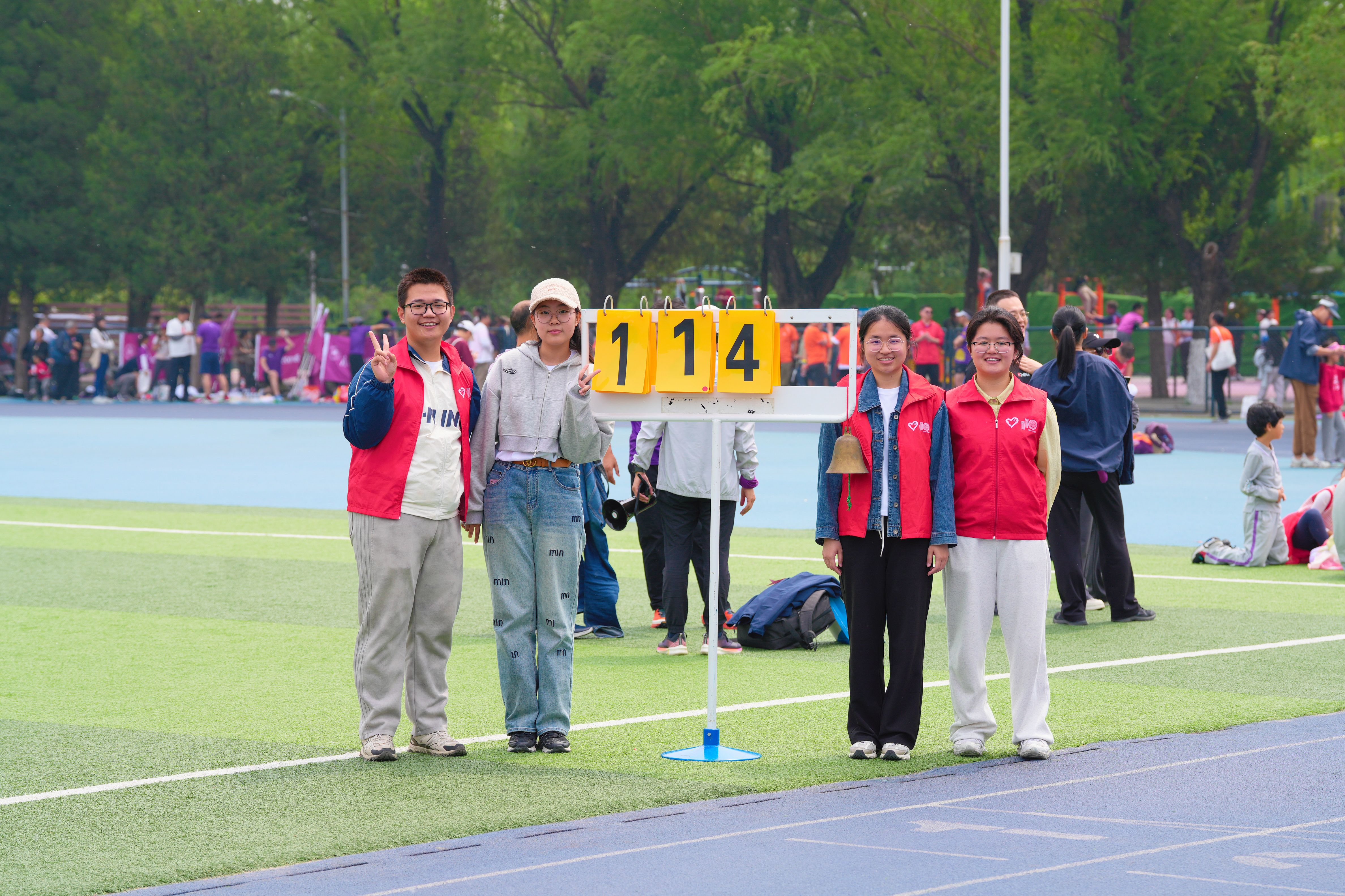 20250426-114跑圈-张文宇-4.jpg.jpg