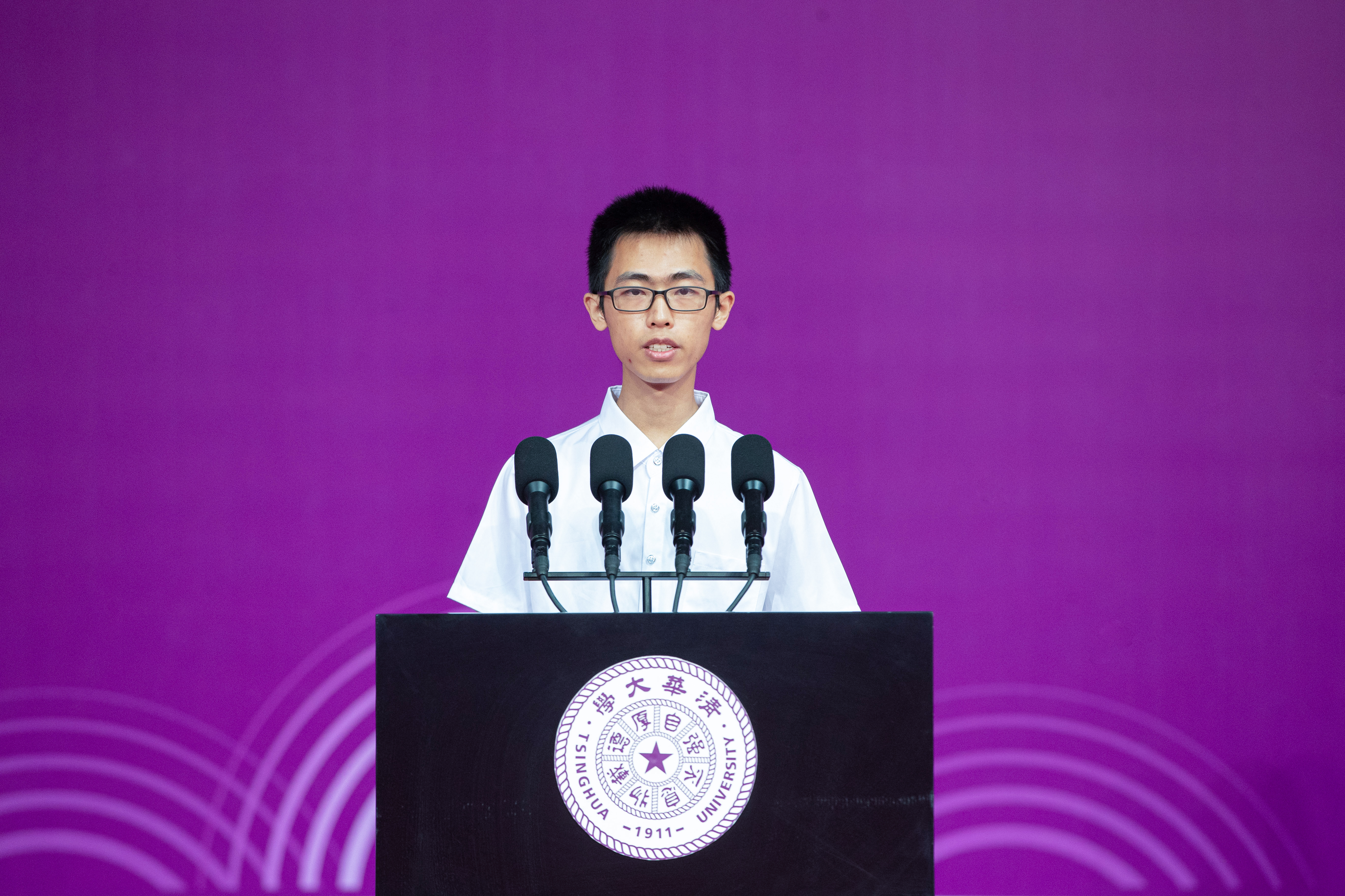 20220831-在研究生开学典礼上的讲话-李派-王.jpg