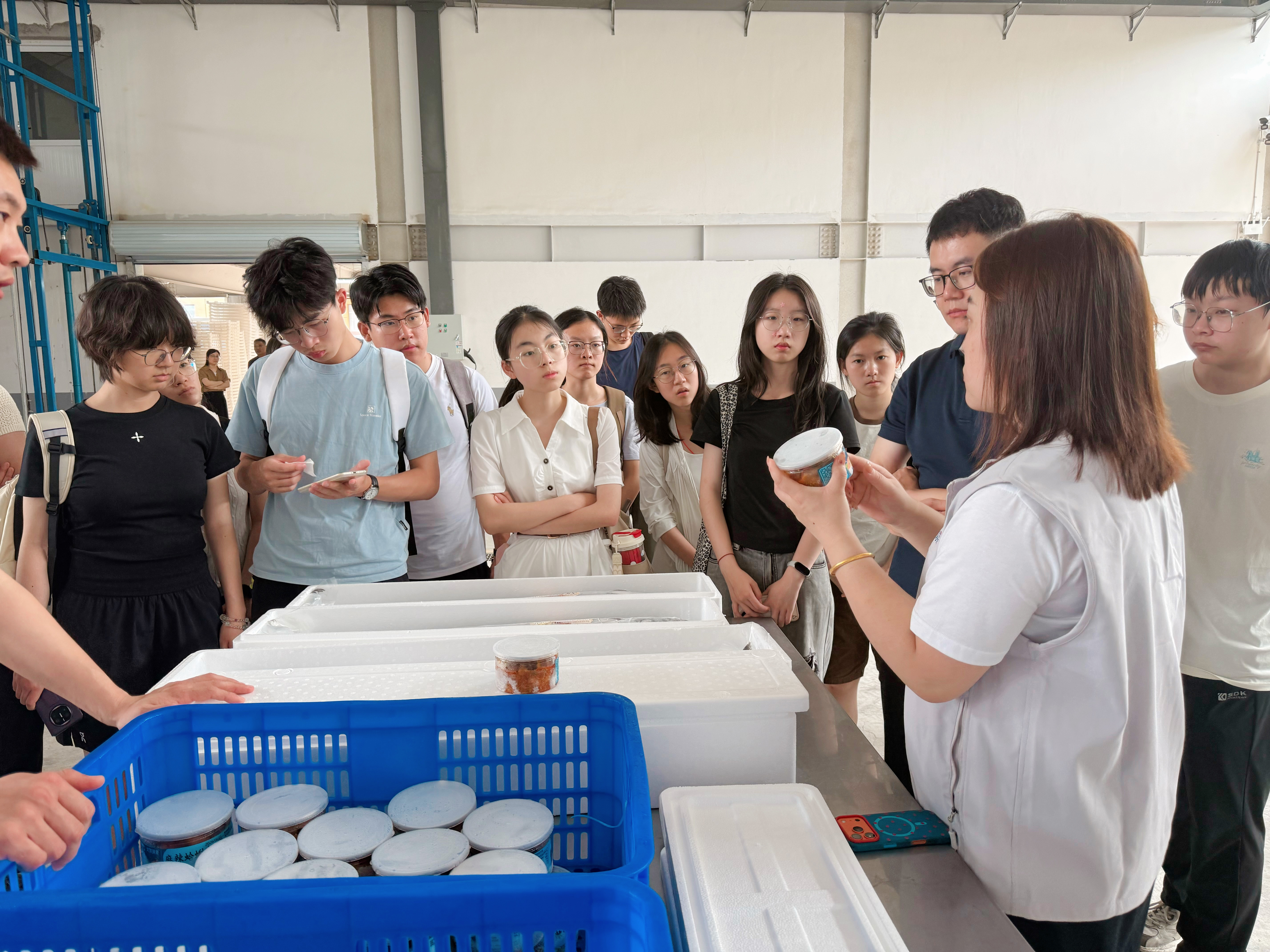 20260827-碧海潮生探新质，岛城逐光向未来-褚浩宇-碧海潮生探新质，岛城逐光向未来-5.jpg